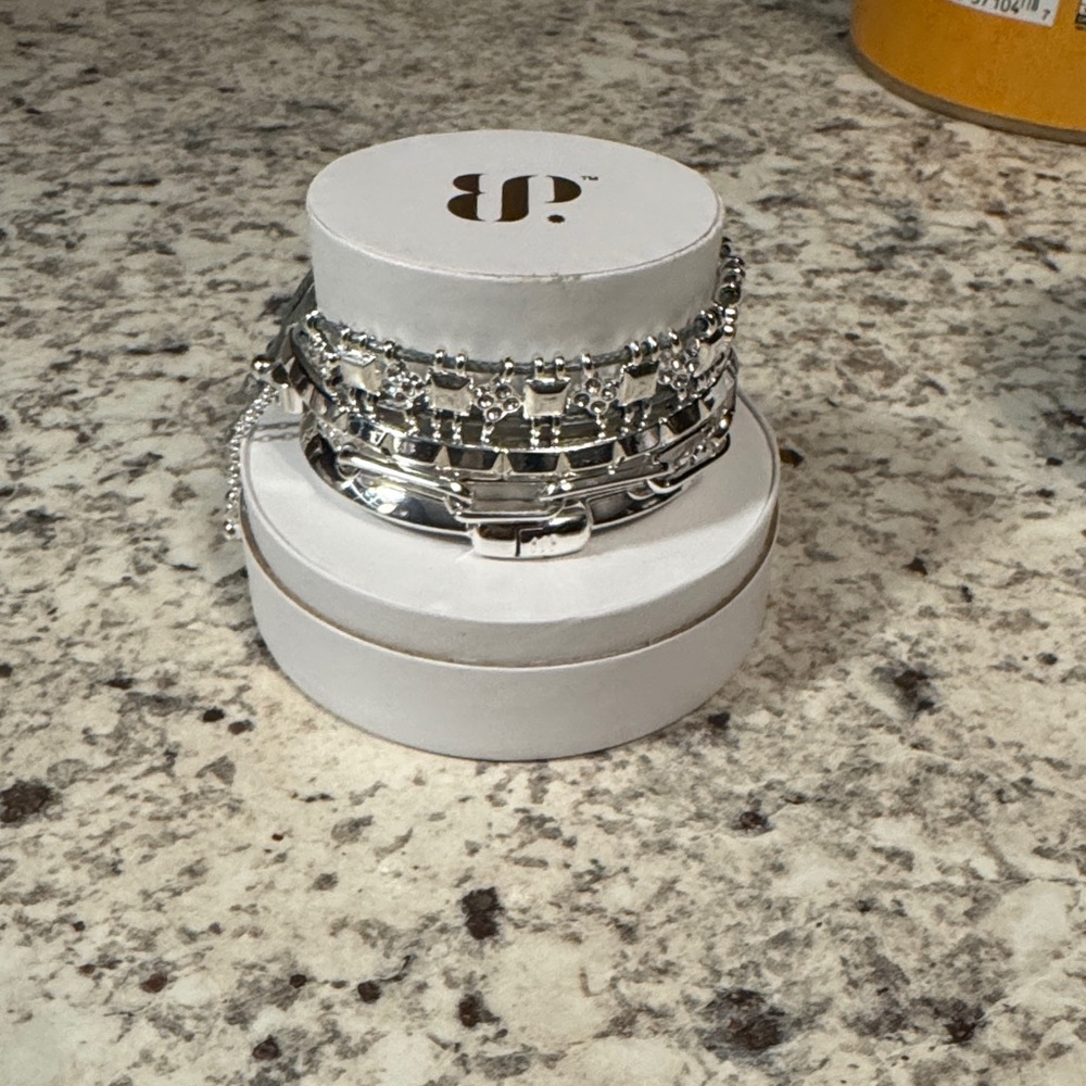 Elegant Silver Bracelet Set